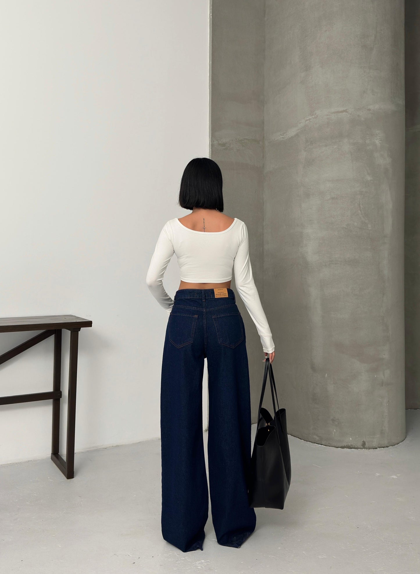 High Waisted Wide Leg Jean