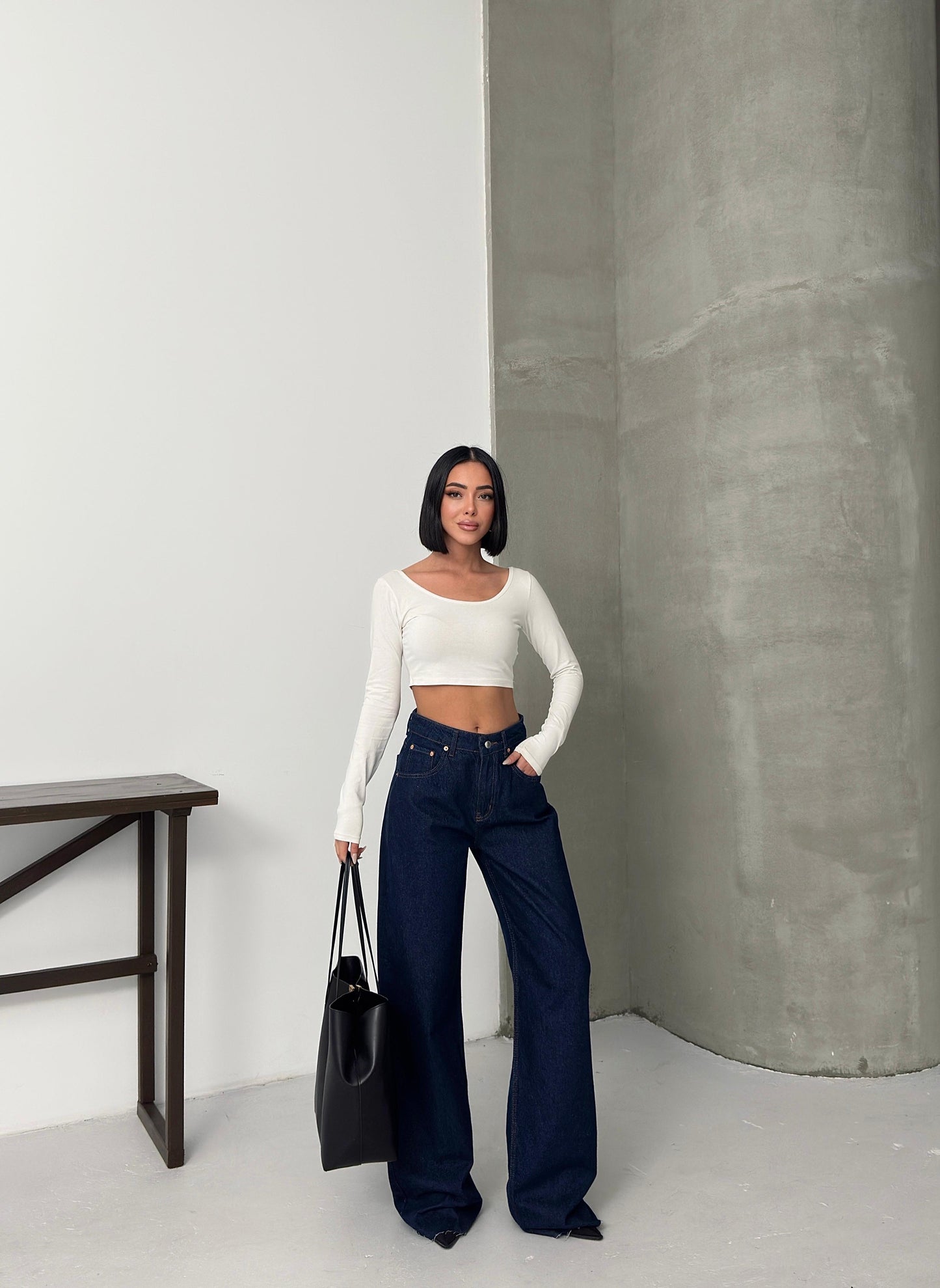 High Waisted Wide Leg Jean
