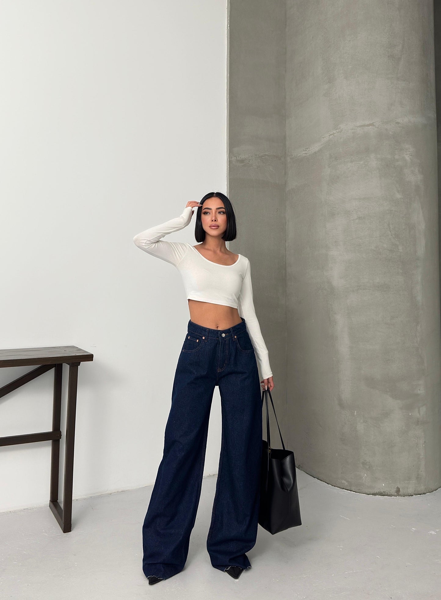 High Waisted Wide Leg Jean