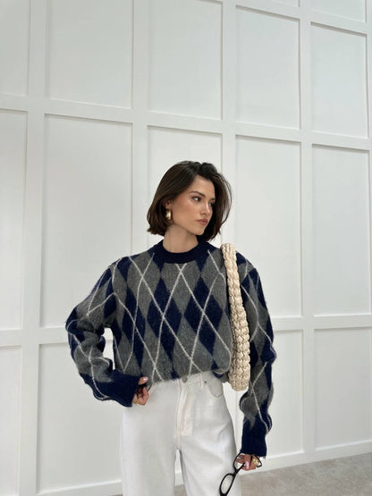 Fleece Lined Diamond Pattern Sweater