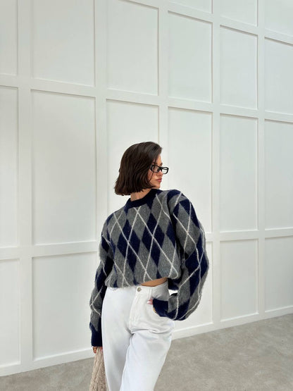 Fleece Lined Diamond Pattern Sweater